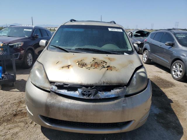 Photo 4 VIN: 5TDZK22C38S178448 - TOYOTA SIENNA XLE 