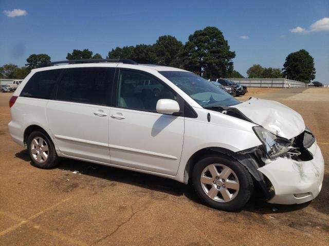 Photo 3 VIN: 5TDZK22C38S219743 - TOYOTA SIENNA XLE 