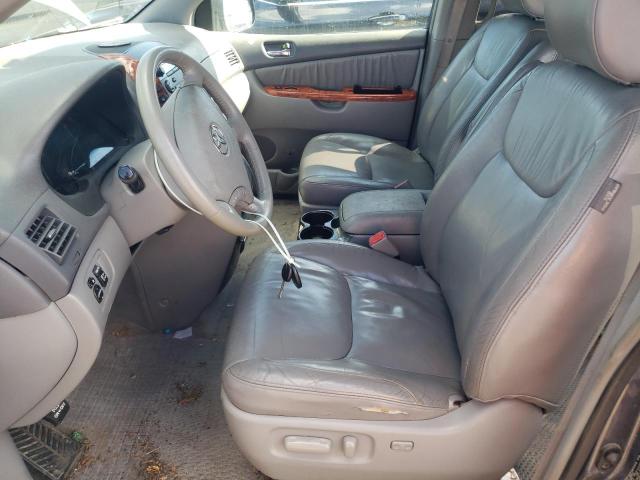 Photo 6 VIN: 5TDZK22C39S272363 - TOYOTA SIENNA XLE 