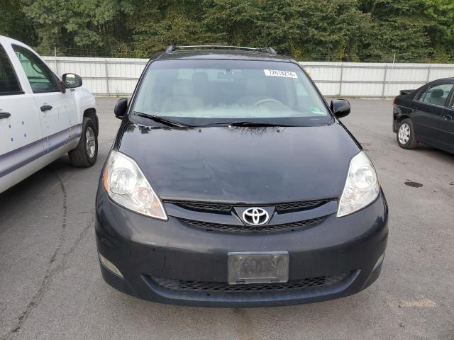 Photo 4 VIN: 5TDZK22C48S146026 - TOYOTA SIENNA XLE 