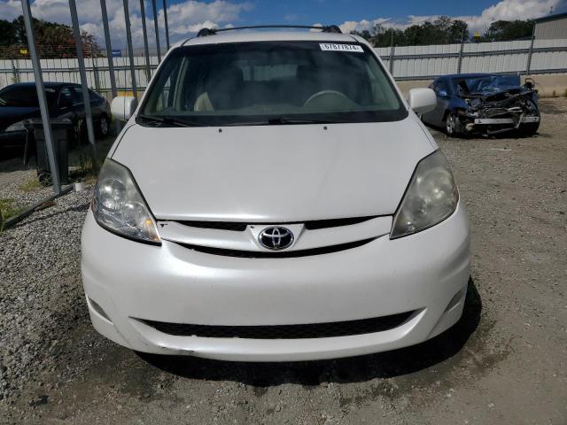 Photo 4 VIN: 5TDZK22C48S155440 - TOYOTA SIENNA XLE 