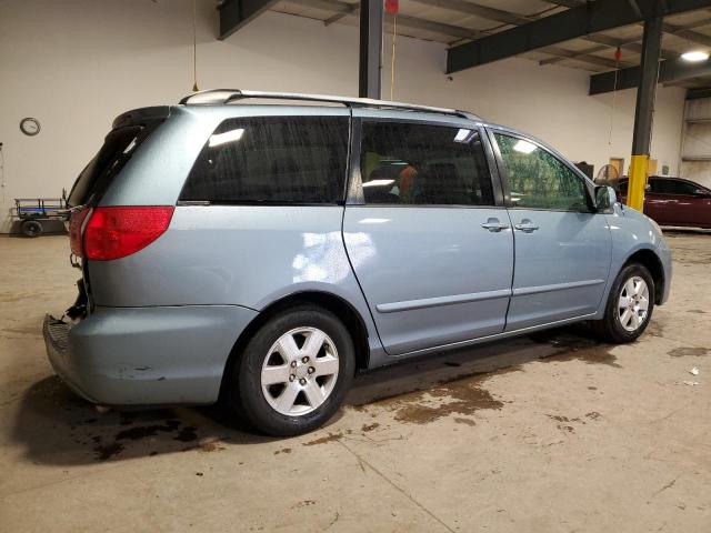 Photo 2 VIN: 5TDZK22C48S187854 - TOYOTA SIENNA XLE 