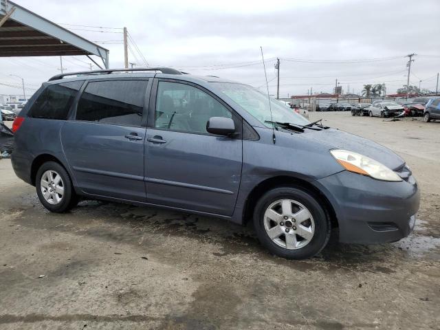 Photo 3 VIN: 5TDZK22C49S279645 - TOYOTA SIENNA XLE 