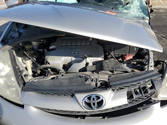 Photo 11 VIN: 5TDZK22C58S113696 - TOYOTA SIENNA XLE 