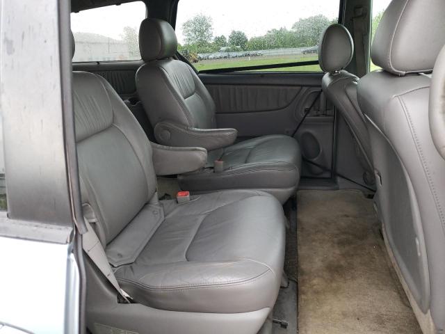 Photo 10 VIN: 5TDZK22C58S207299 - TOYOTA SIENNA XLE 