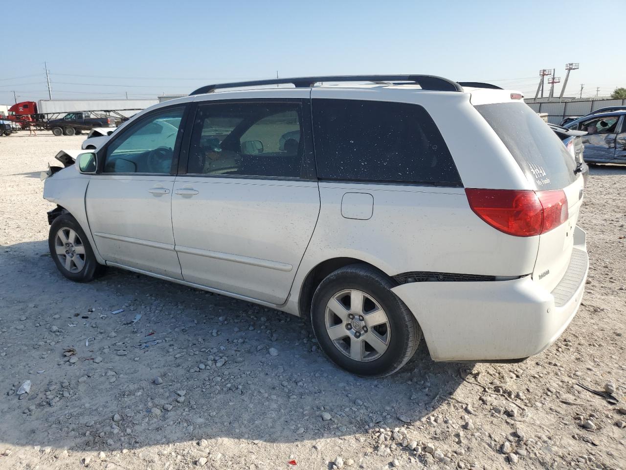 Photo 1 VIN: 5TDZK22C59S270694 - TOYOTA SIENNA 