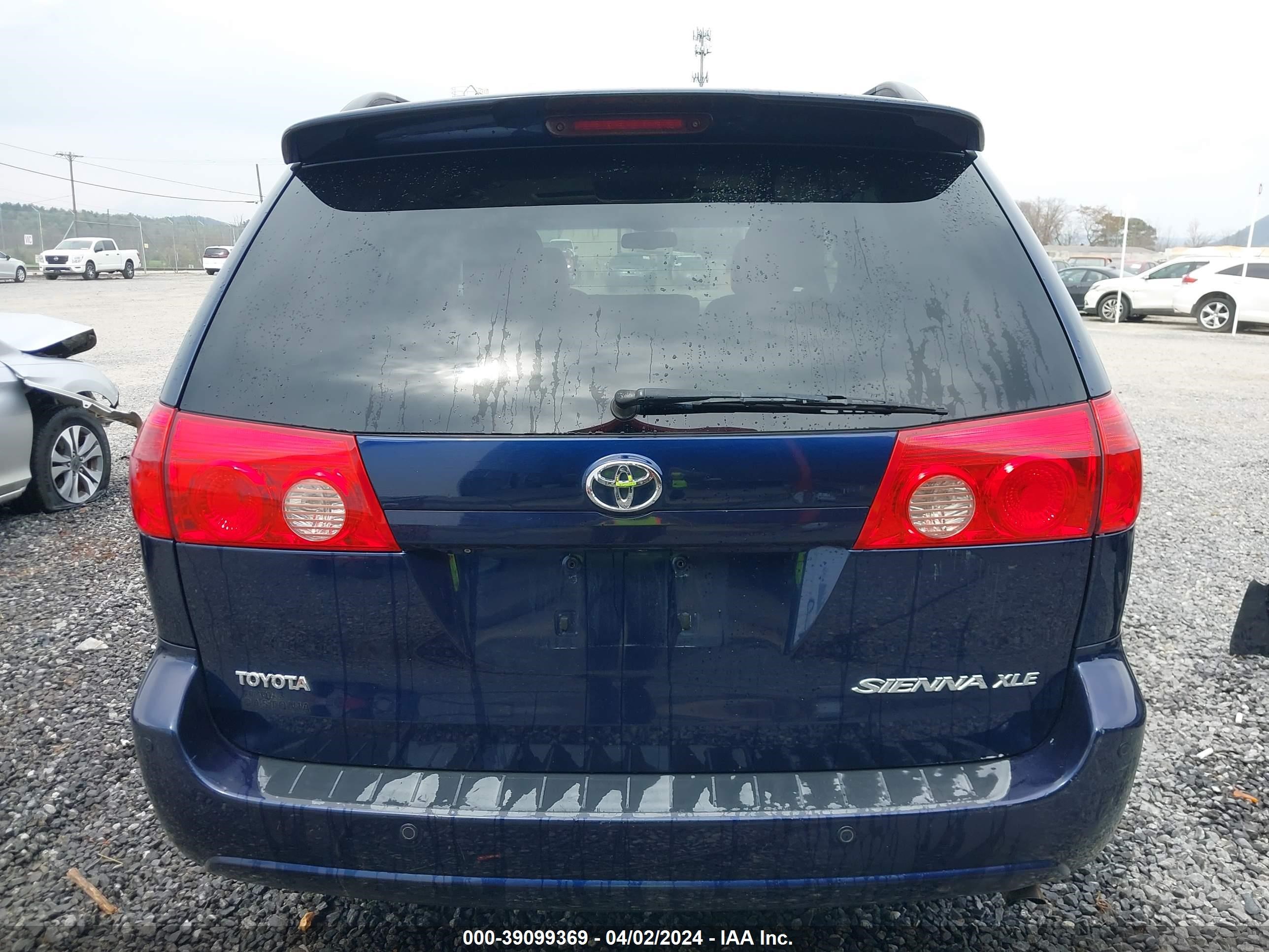 Photo 16 VIN: 5TDZK22C67S078312 - TOYOTA SIENNA 