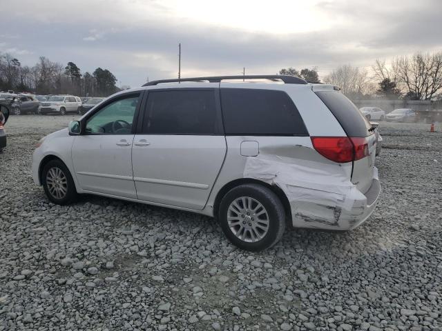 Photo 1 VIN: 5TDZK22C68S117773 - TOYOTA SIENNA XLE 