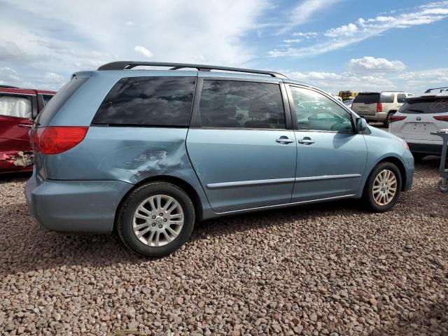 Photo 2 VIN: 5TDZK22C77S060692 - TOYOTA SIENNA XLE 