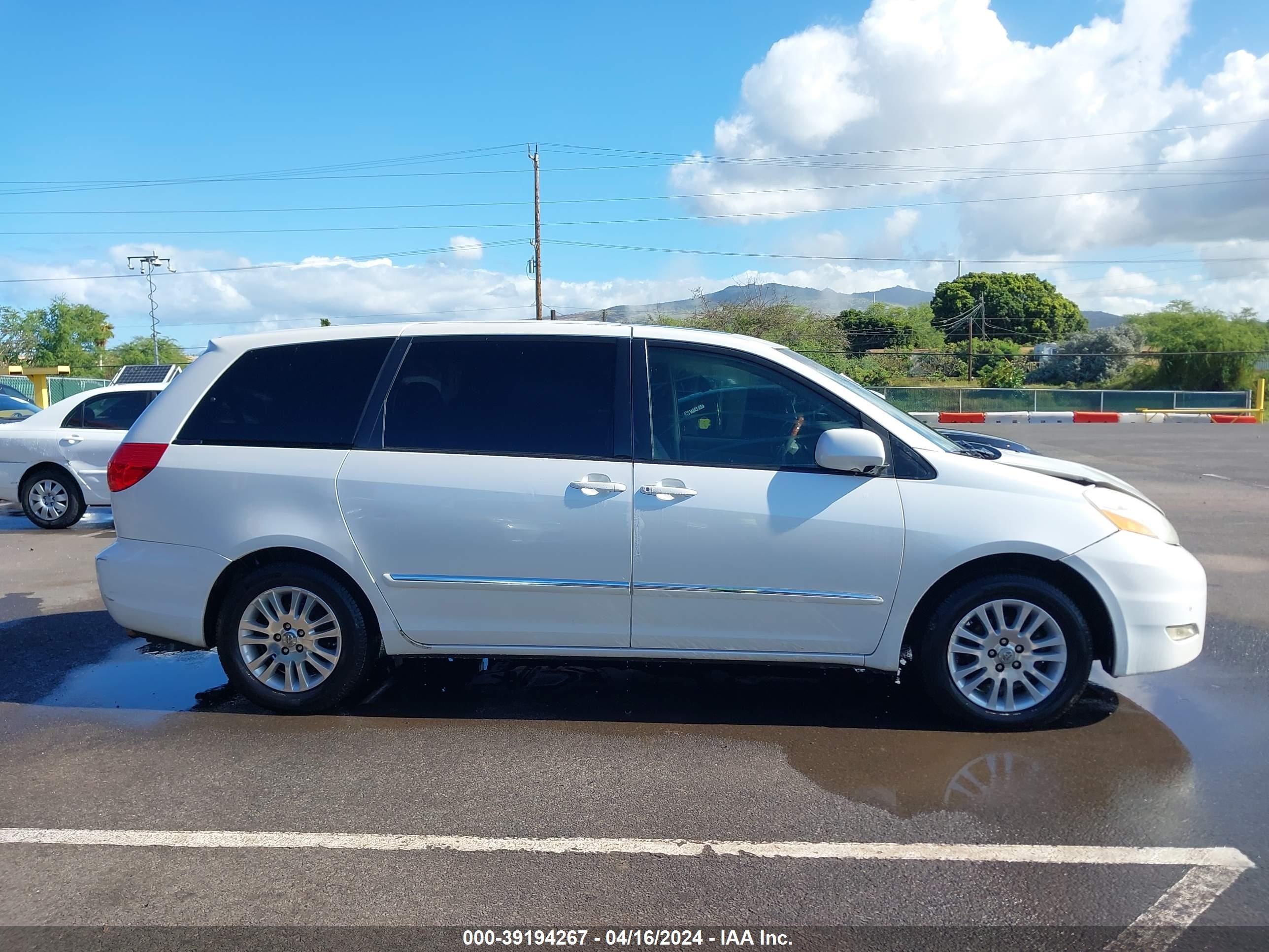 Photo 12 VIN: 5TDZK22C77S079842 - TOYOTA SIENNA 