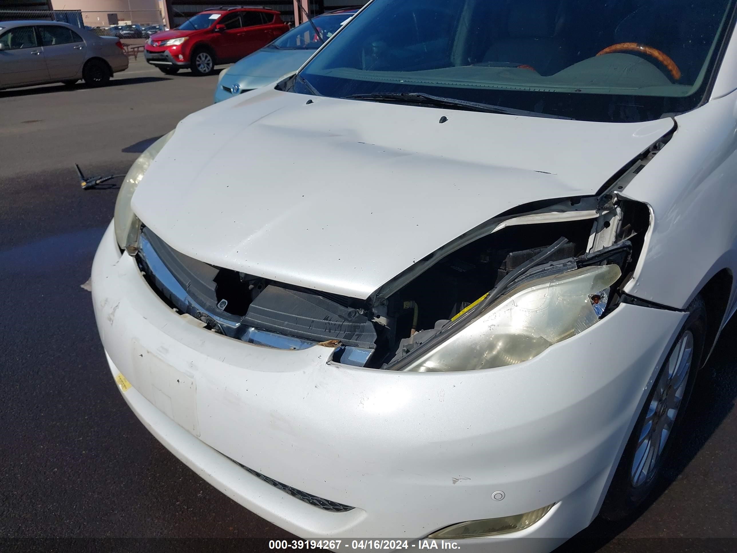 Photo 5 VIN: 5TDZK22C77S079842 - TOYOTA SIENNA 