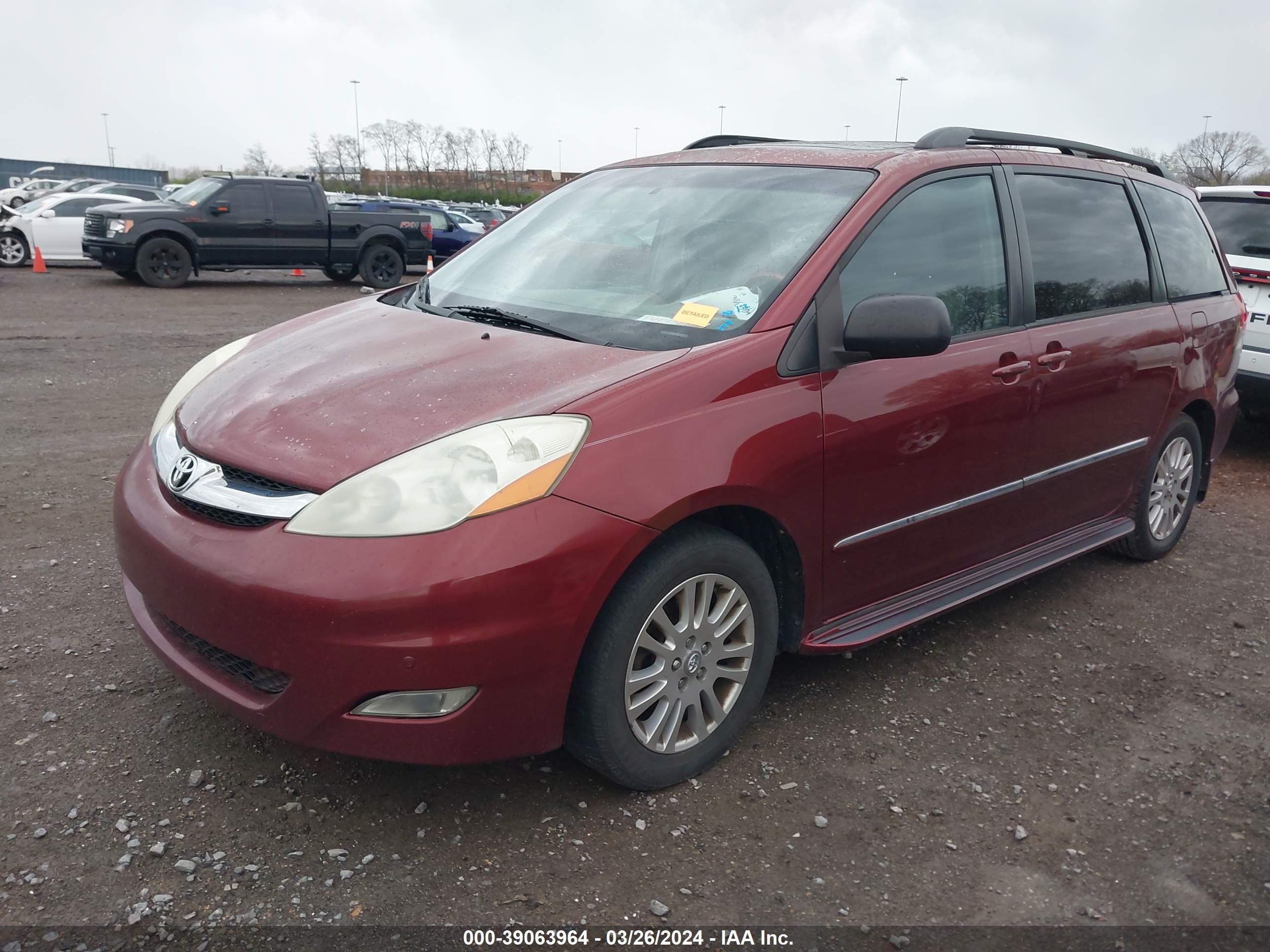 Photo 1 VIN: 5TDZK22C77S083244 - TOYOTA SIENNA 