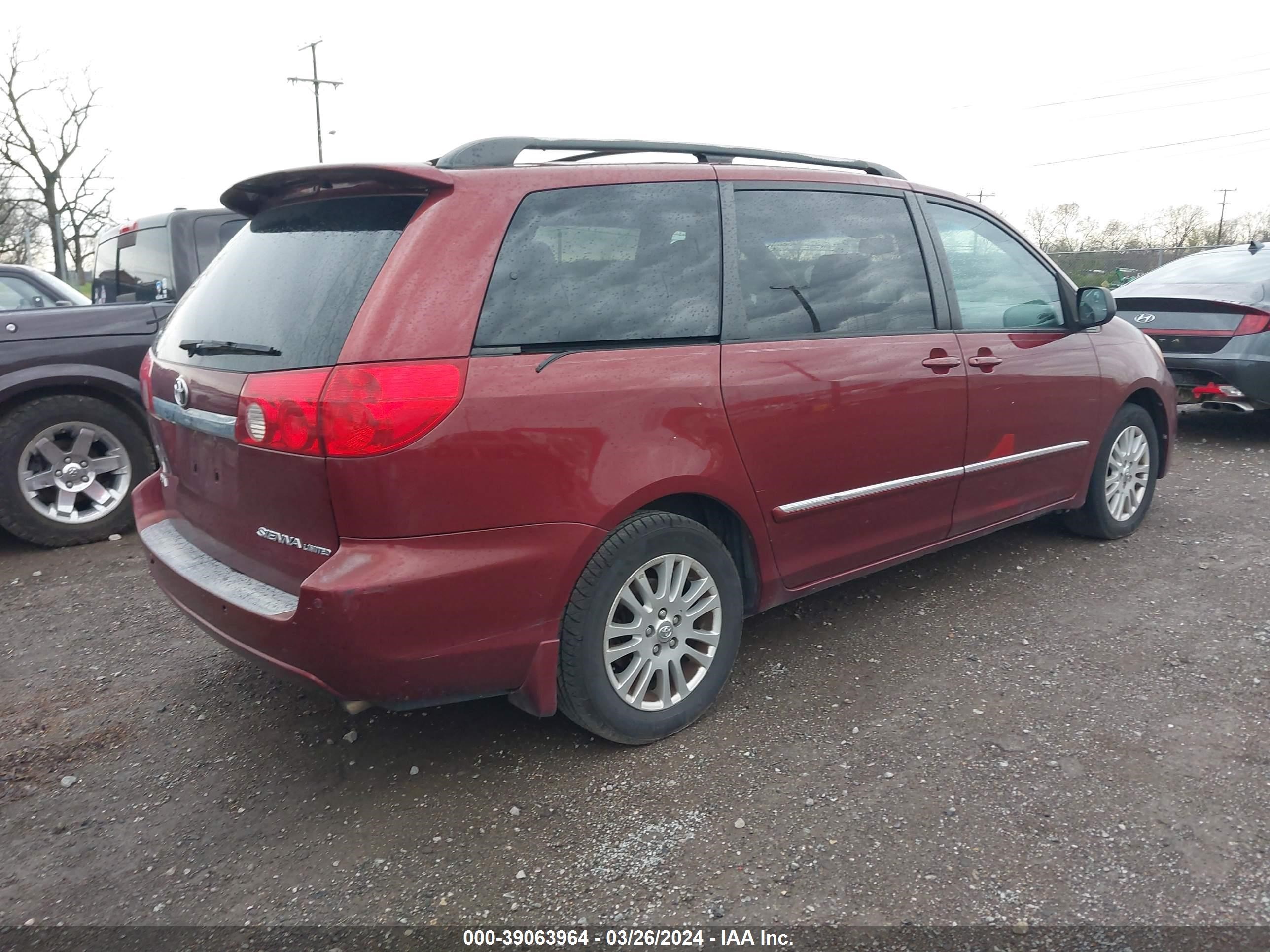 Photo 3 VIN: 5TDZK22C77S083244 - TOYOTA SIENNA 