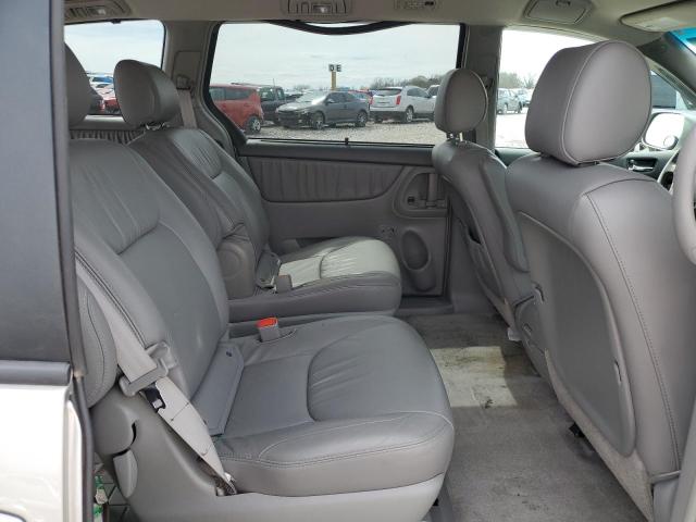 Photo 10 VIN: 5TDZK22C78S165718 - TOYOTA SIENNA XLE 