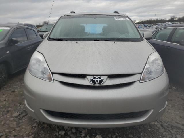 Photo 4 VIN: 5TDZK22C78S165718 - TOYOTA SIENNA XLE 