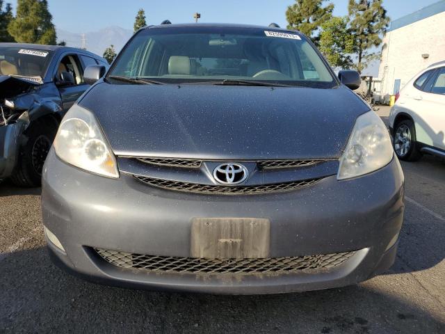 Photo 4 VIN: 5TDZK22C78S184060 - TOYOTA SIENNA XLE 