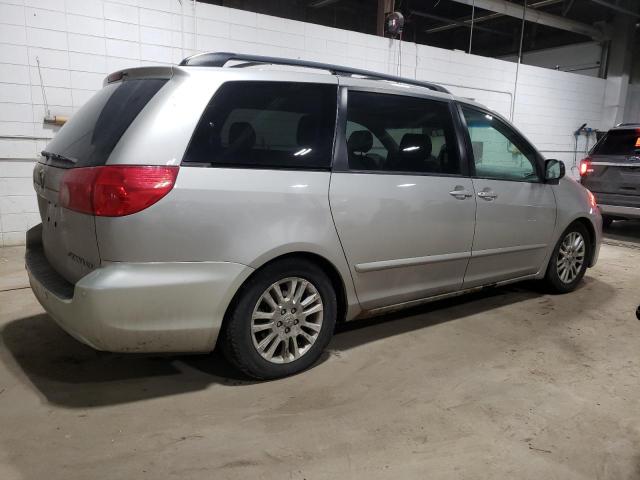 Photo 2 VIN: 5TDZK22C78S196208 - TOYOTA SIENNA XLE 