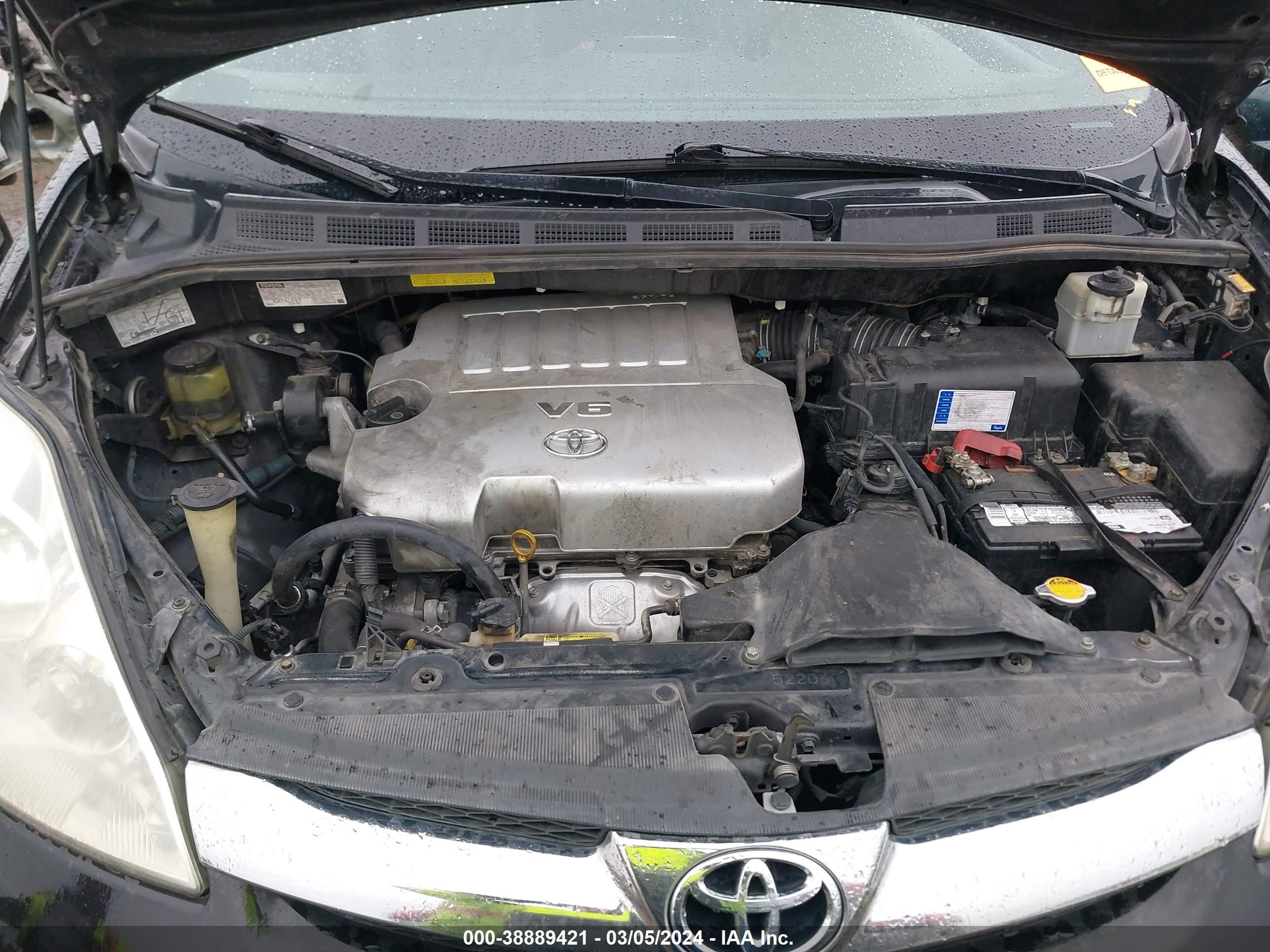 Photo 9 VIN: 5TDZK22C79S231881 - TOYOTA SIENNA 