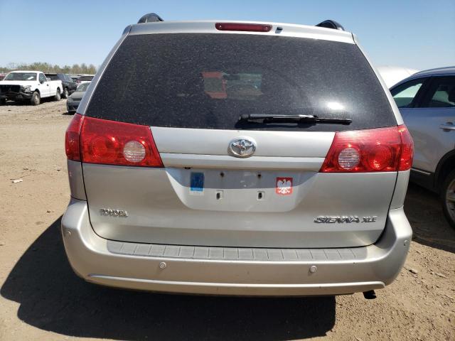 Photo 5 VIN: 5TDZK22C79S260717 - TOYOTA SIENNA XLE 