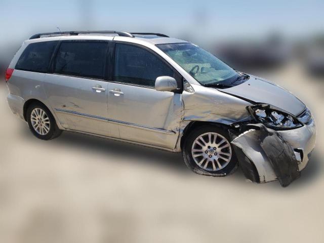 Photo 3 VIN: 5TDZK22C79S270647 - TOYOTA SIENNA XLE 