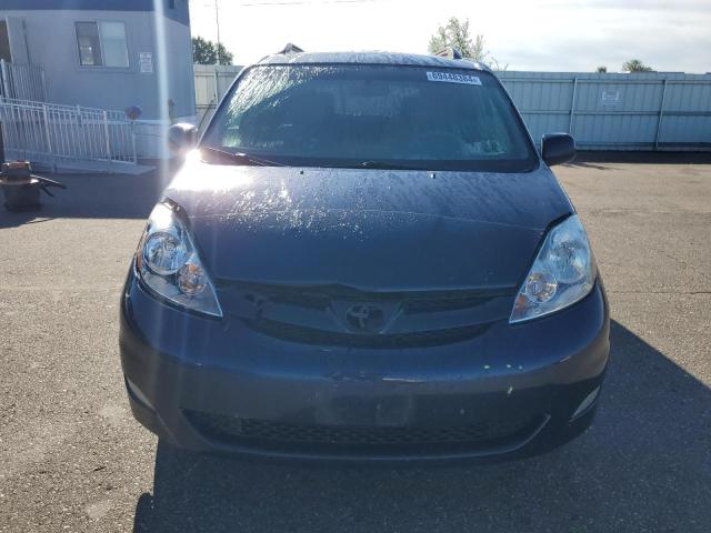 Photo 4 VIN: 5TDZK22C87S083138 - TOYOTA SIENNA XLE 