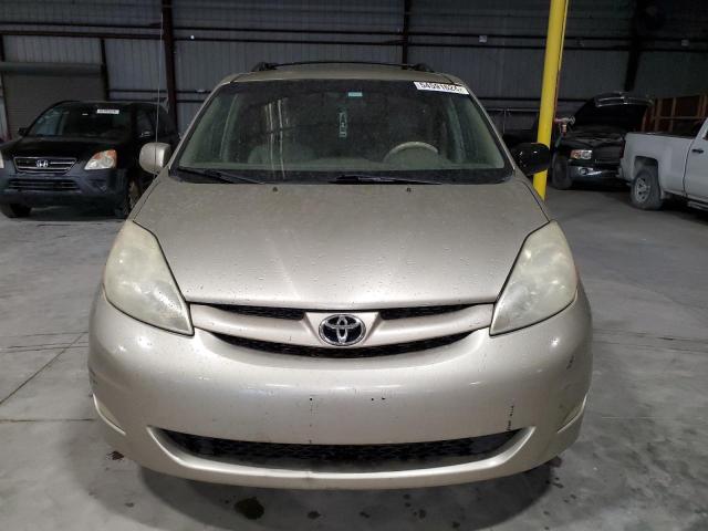 Photo 4 VIN: 5TDZK22C88S215283 - TOYOTA SIENNA XLE 