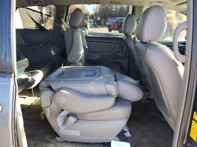 Photo 10 VIN: 5TDZK22C89S256580 - TOYOTA SIENNA XLE 