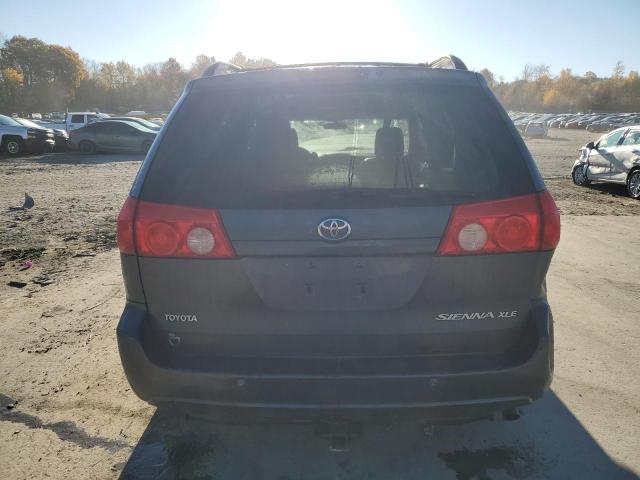 Photo 5 VIN: 5TDZK22C89S256580 - TOYOTA SIENNA XLE 