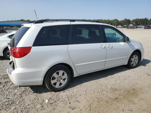 Photo 2 VIN: 5TDZK22C97S039682 - TOYOTA SIENNA XLE 