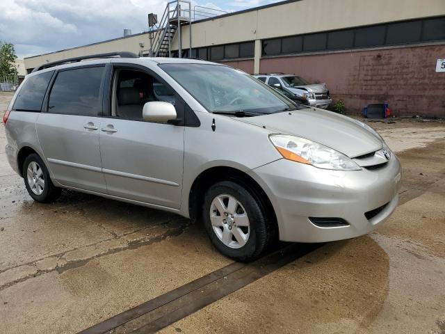 Photo 3 VIN: 5TDZK22C98S216071 - TOYOTA SIENNA XLE 