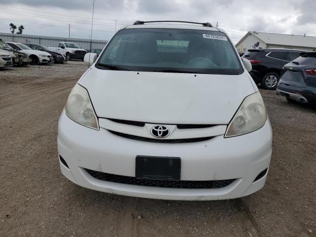 Photo 4 VIN: 5TDZK22C99S225810 - TOYOTA SIENNA XLE 