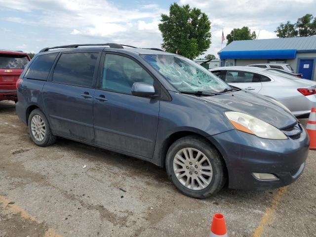 Photo 3 VIN: 5TDZK22CX7S001426 - TOYOTA SIENNA XLE 