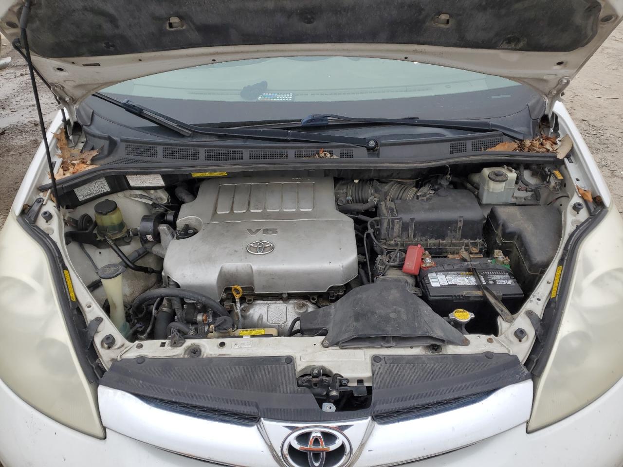 Photo 10 VIN: 5TDZK22CX7S066017 - TOYOTA SIENNA 