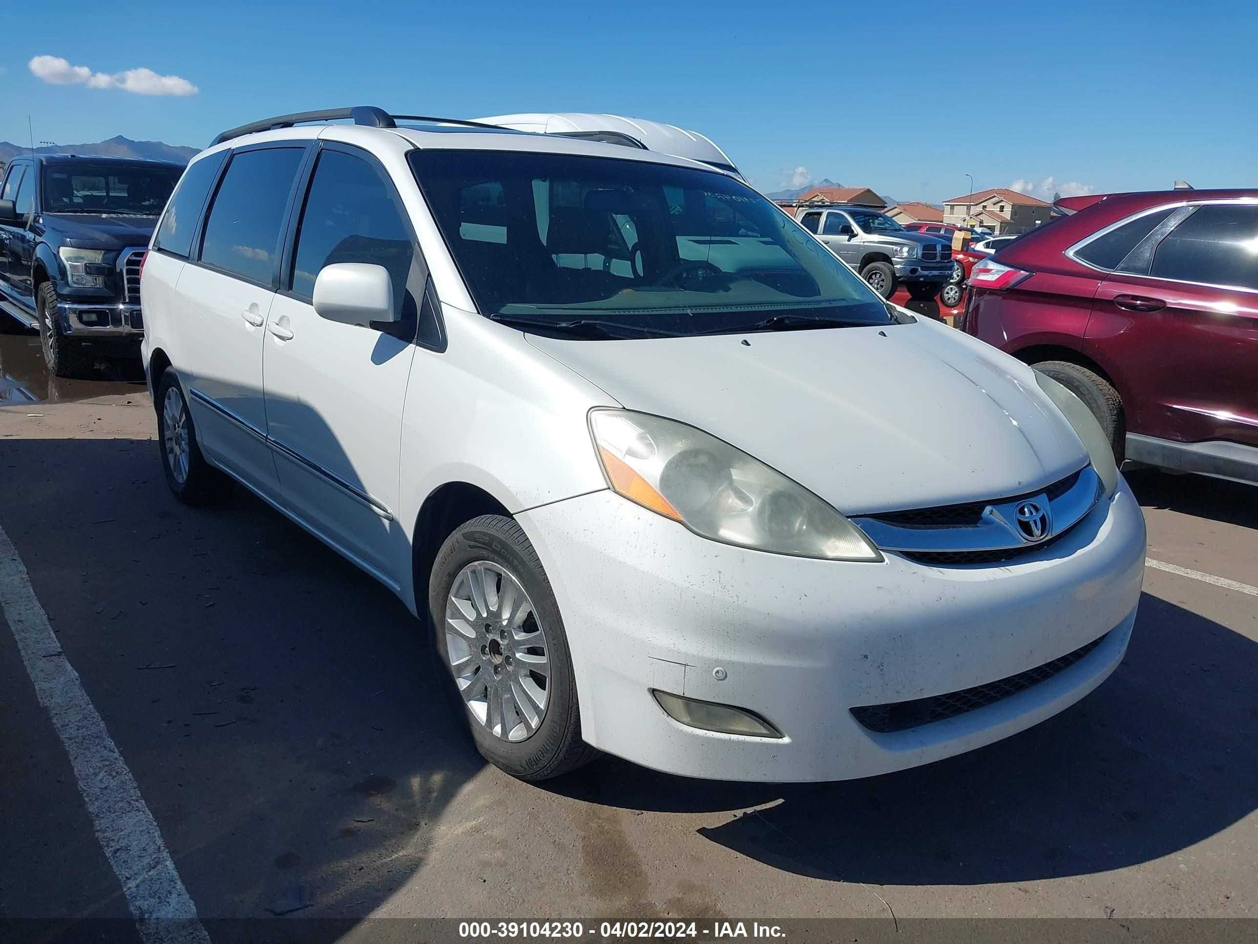 Photo 0 VIN: 5TDZK22CX8S181590 - TOYOTA SIENNA 