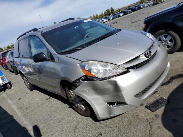 Photo 3 VIN: 5TDZK23C08S139816 - TOYOTA SIENNA CE 