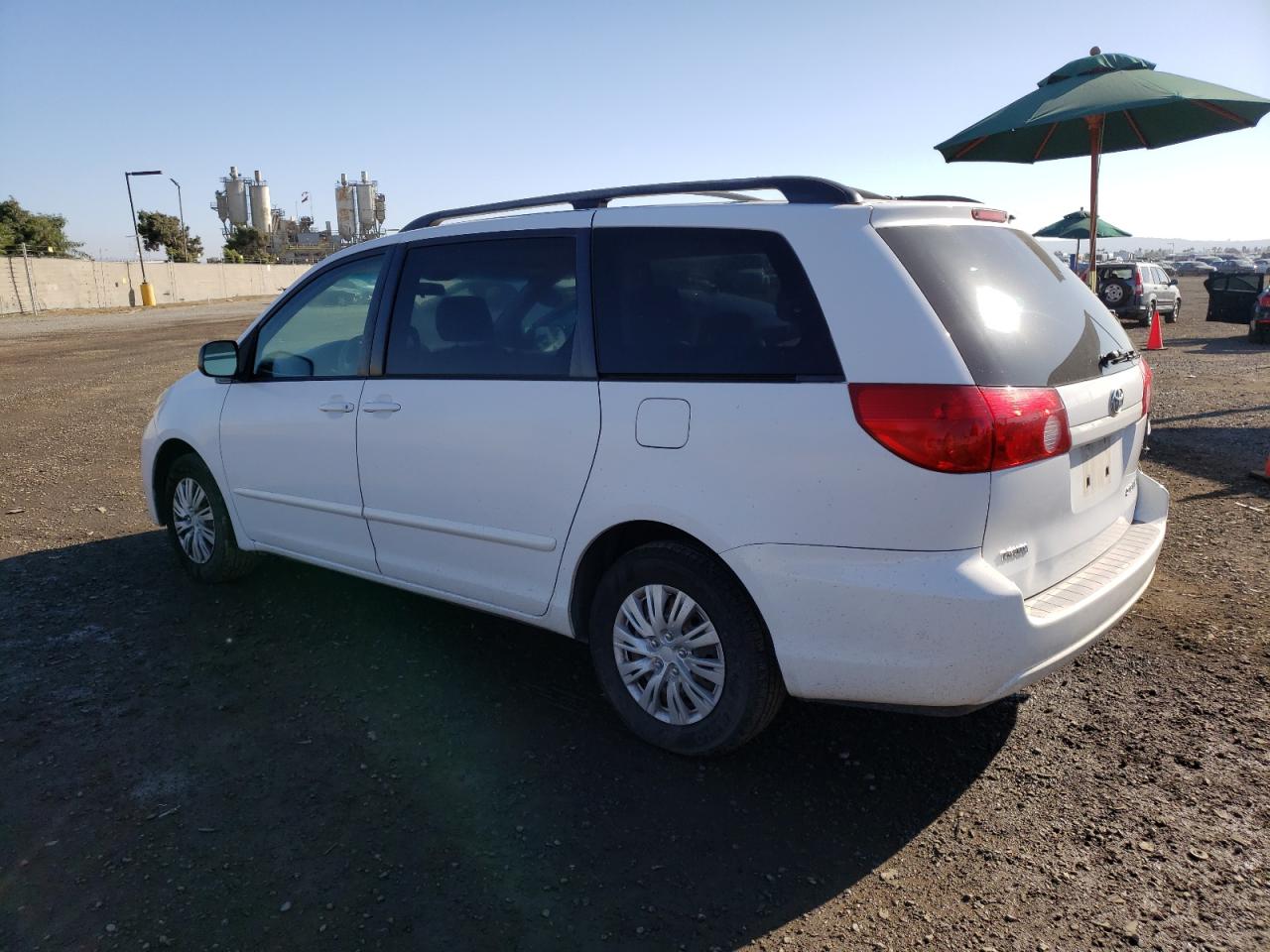 Photo 1 VIN: 5TDZK23C08S144790 - TOYOTA SIENNA 