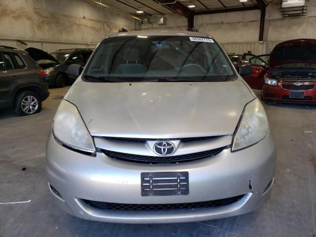 Photo 4 VIN: 5TDZK23C08S152775 - TOYOTA SIENNA CE 