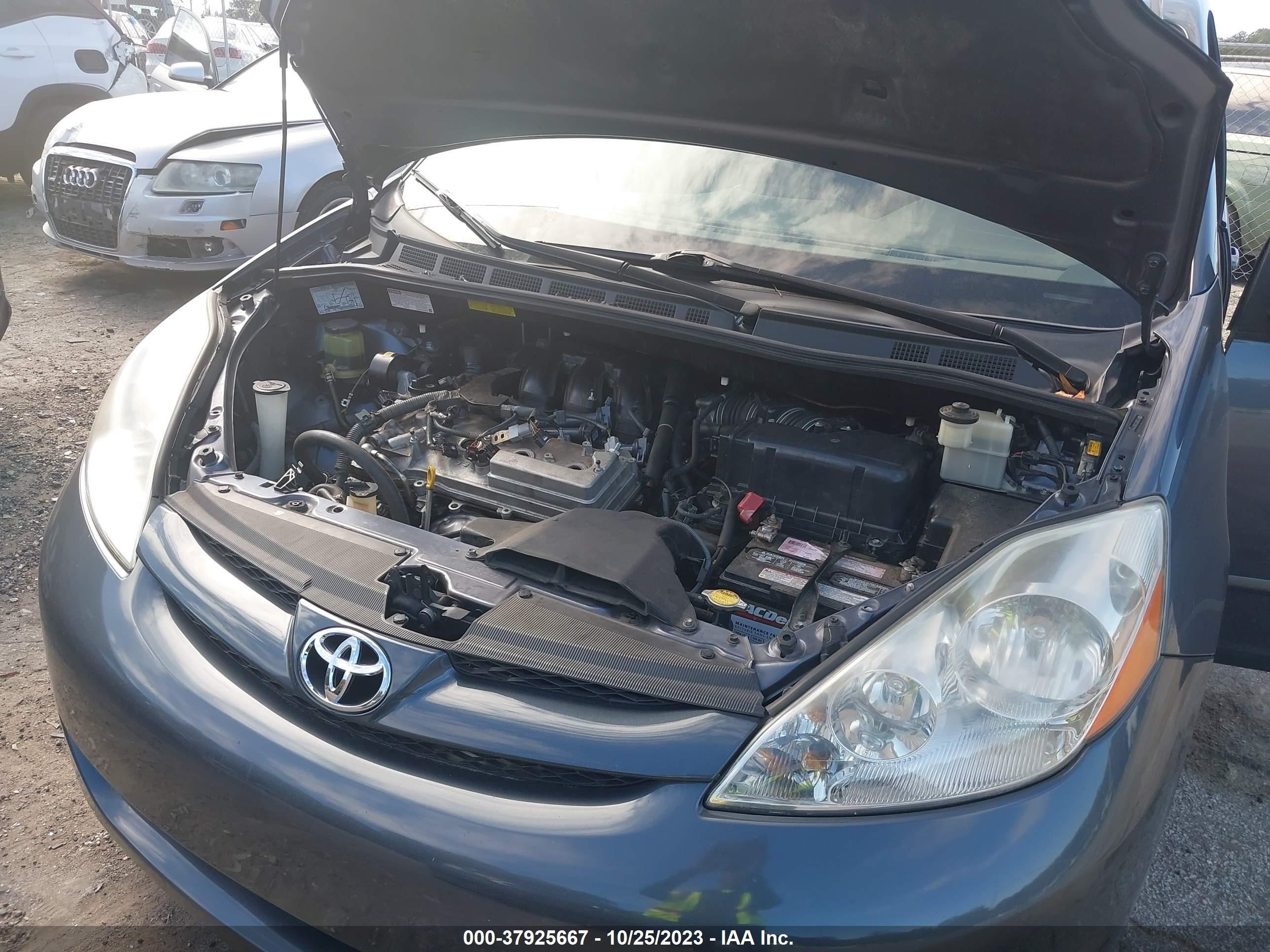 Photo 9 VIN: 5TDZK23C08S171455 - TOYOTA SIENNA 