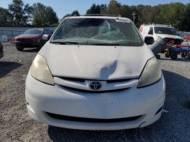 Photo 4 VIN: 5TDZK23C08S208245 - TOYOTA SIENNA CE 