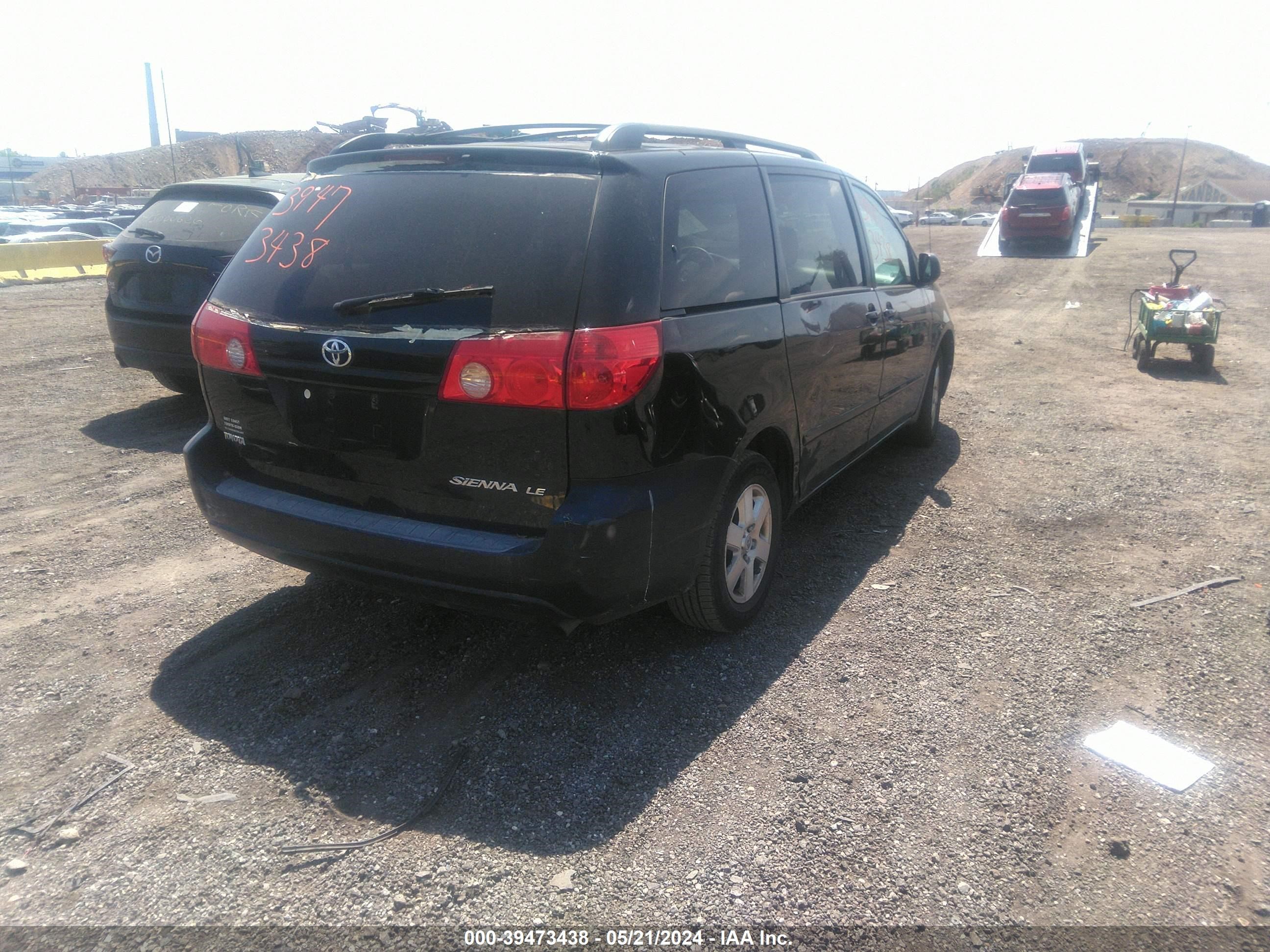 Photo 3 VIN: 5TDZK23C08S209413 - TOYOTA SIENNA 