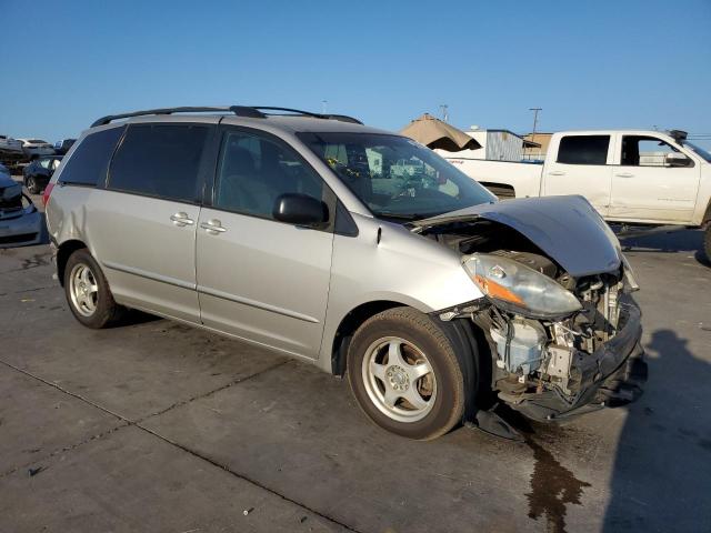 Photo 3 VIN: 5TDZK23C09S229047 - TOYOTA SIENNA CE 