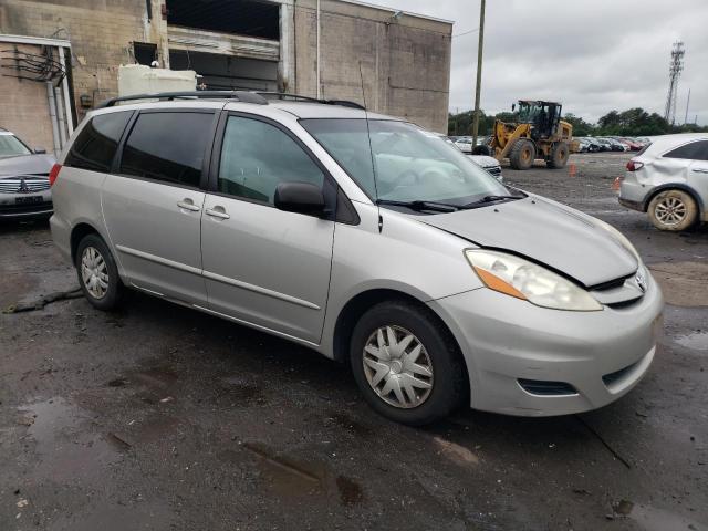 Photo 3 VIN: 5TDZK23C17S013477 - TOYOTA SIENNA CE 