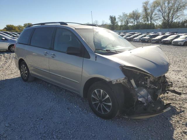 Photo 3 VIN: 5TDZK23C17S058628 - TOYOTA SIENNA CE 