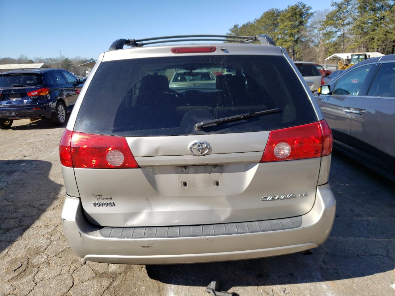 Photo 5 VIN: 5TDZK23C17S095551 - TOYOTA SIENNA 