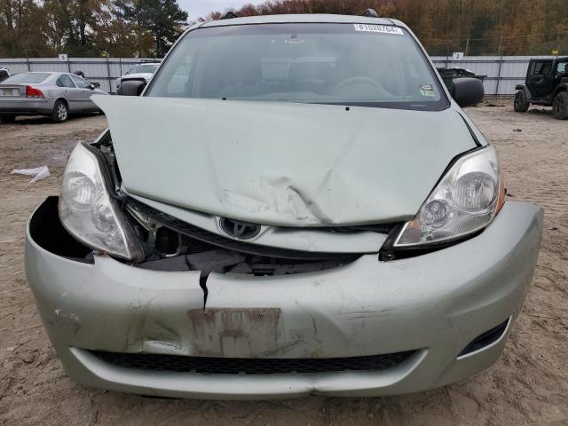 Photo 4 VIN: 5TDZK23C18S138853 - TOYOTA SIENNA CE 