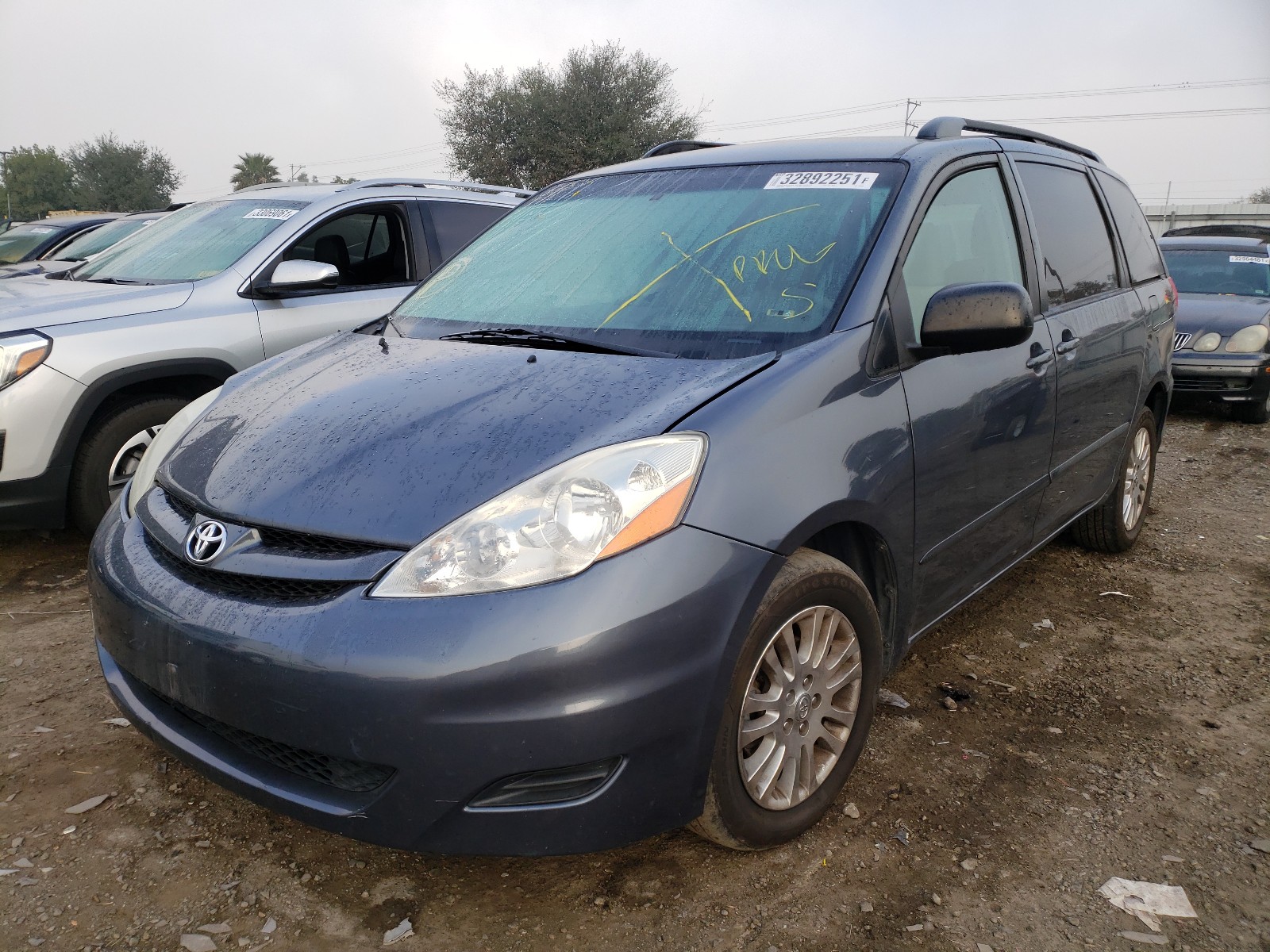 Photo 1 VIN: 5TDZK23C19S265300 - TOYOTA SIENNA CE 