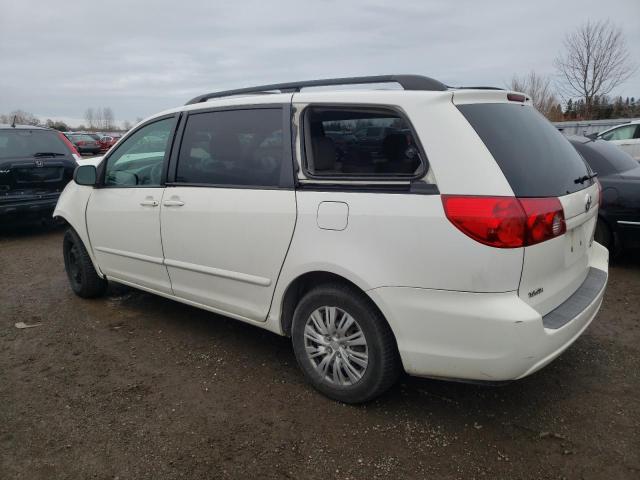 Photo 1 VIN: 5TDZK23C27S028215 - TOYOTA SIENNA CE 