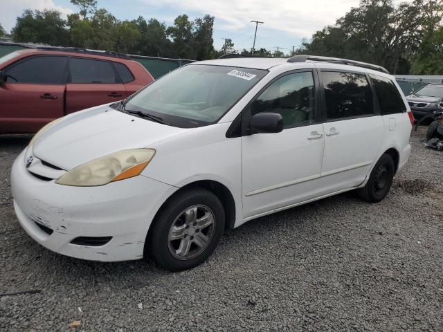 Photo 0 VIN: 5TDZK23C27S052613 - TOYOTA SIENNA CE 