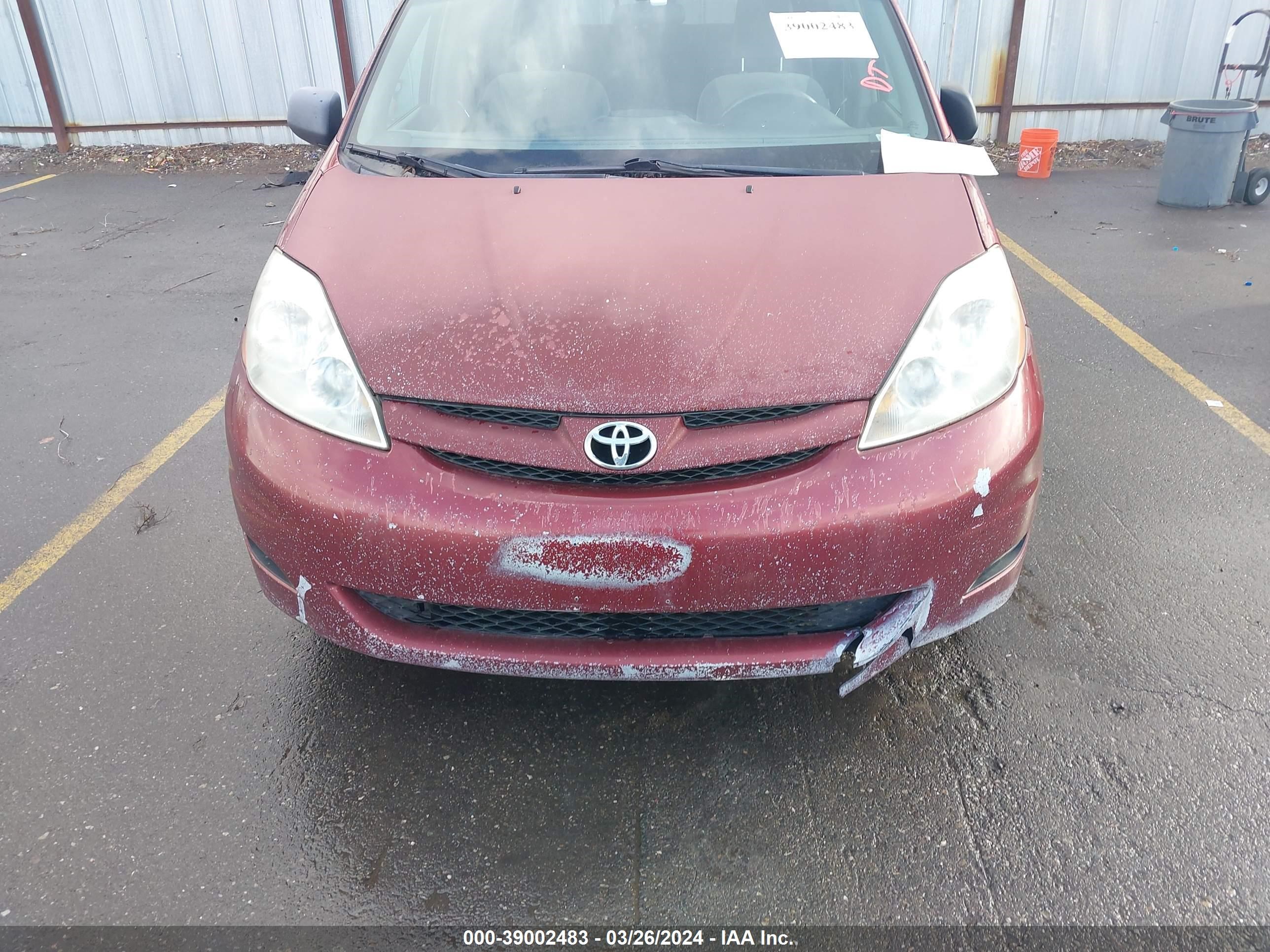 Photo 5 VIN: 5TDZK23C29S235206 - TOYOTA SIENNA 