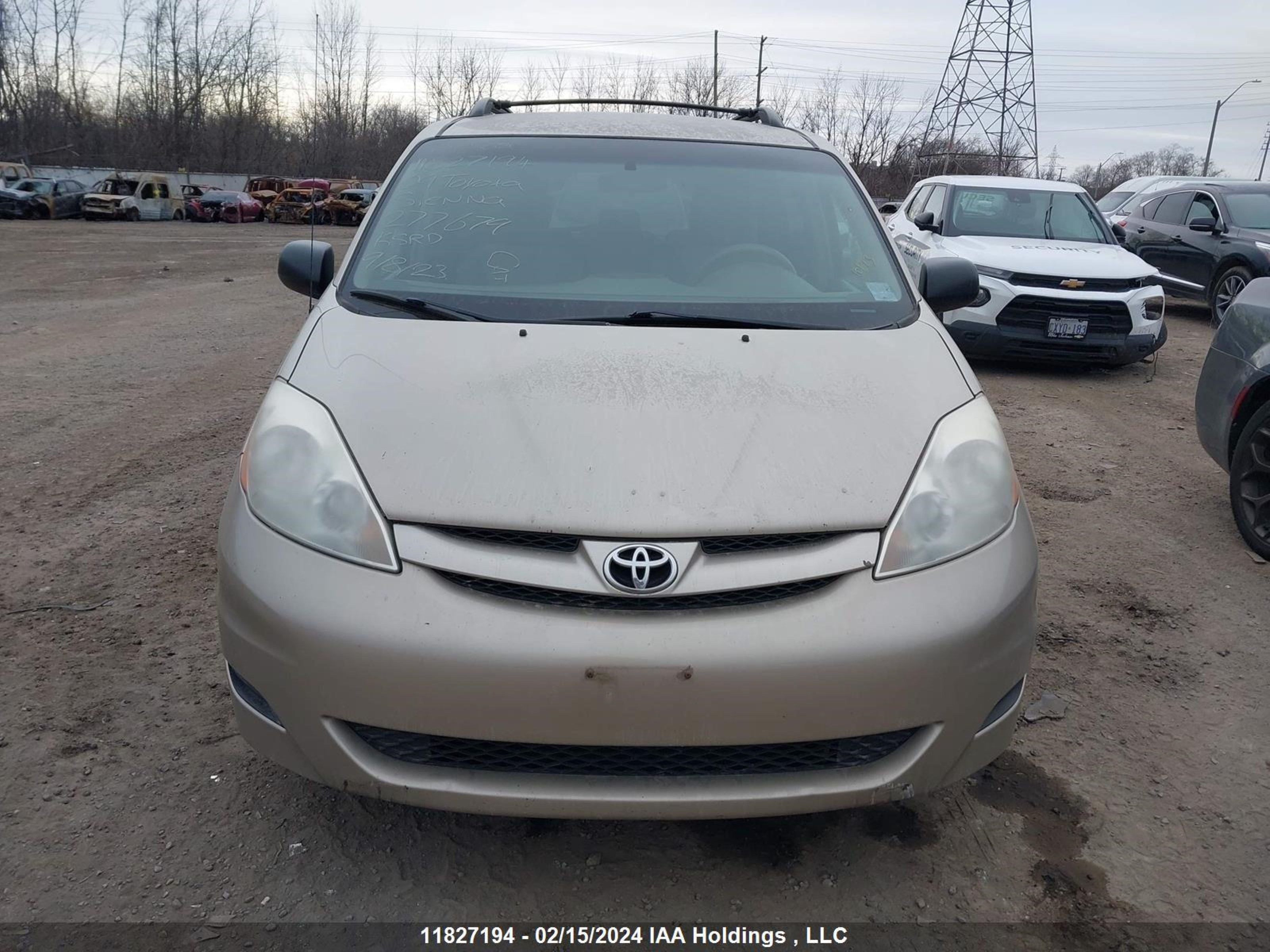 Photo 11 VIN: 5TDZK23C29S277679 - TOYOTA SIENNA 